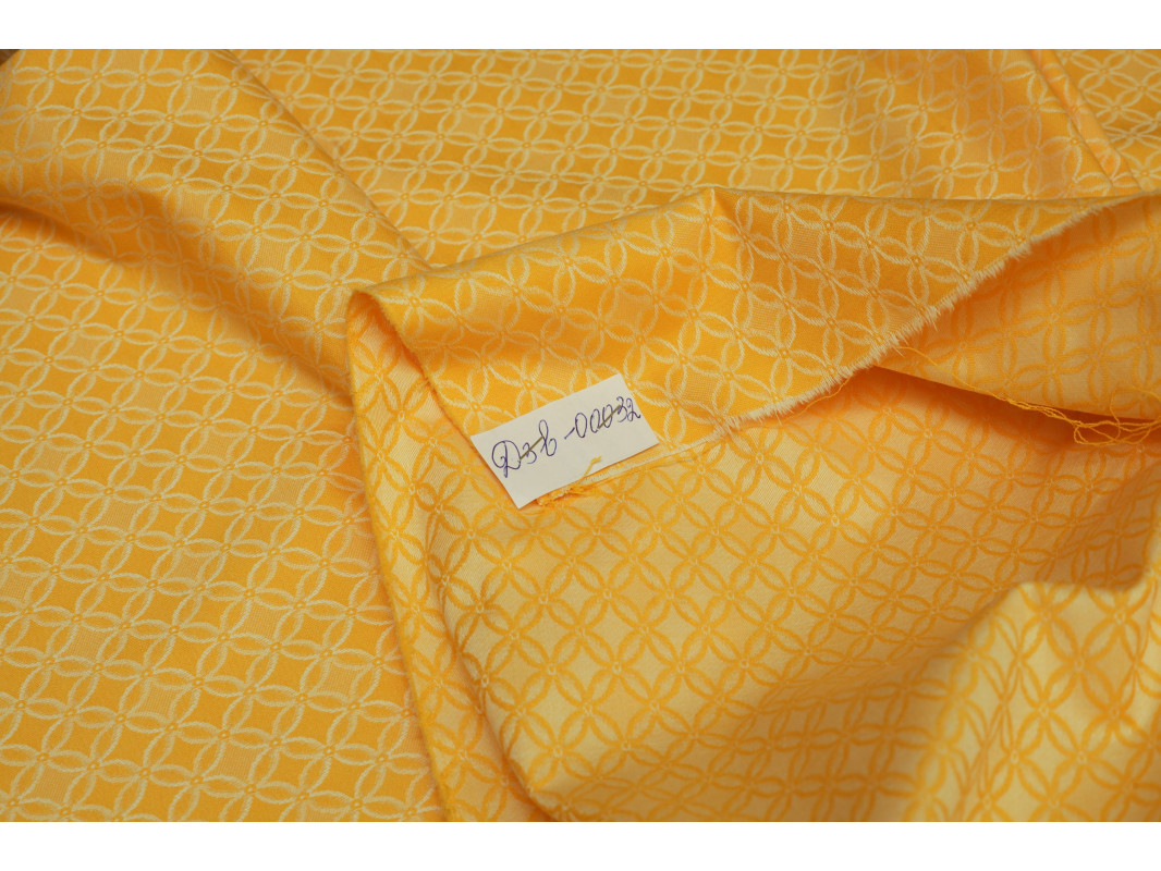 Костюмная ткань желтая с цветочным узором - фото 9