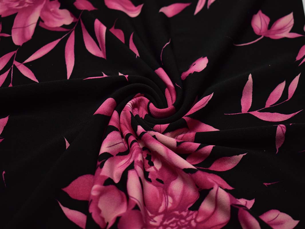 Трикотаж черный с розовыми цветами 00141 - фото 1
