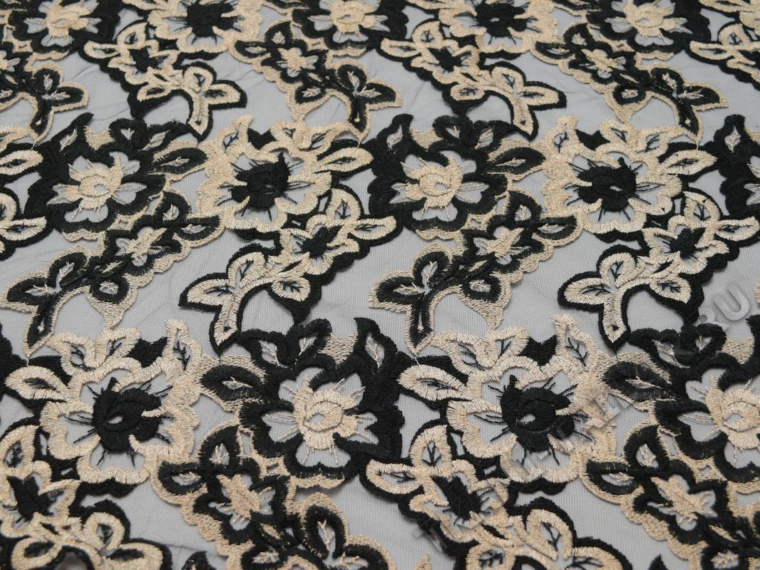 Сетка с вышивкой черные бежевые цветы - фото 2