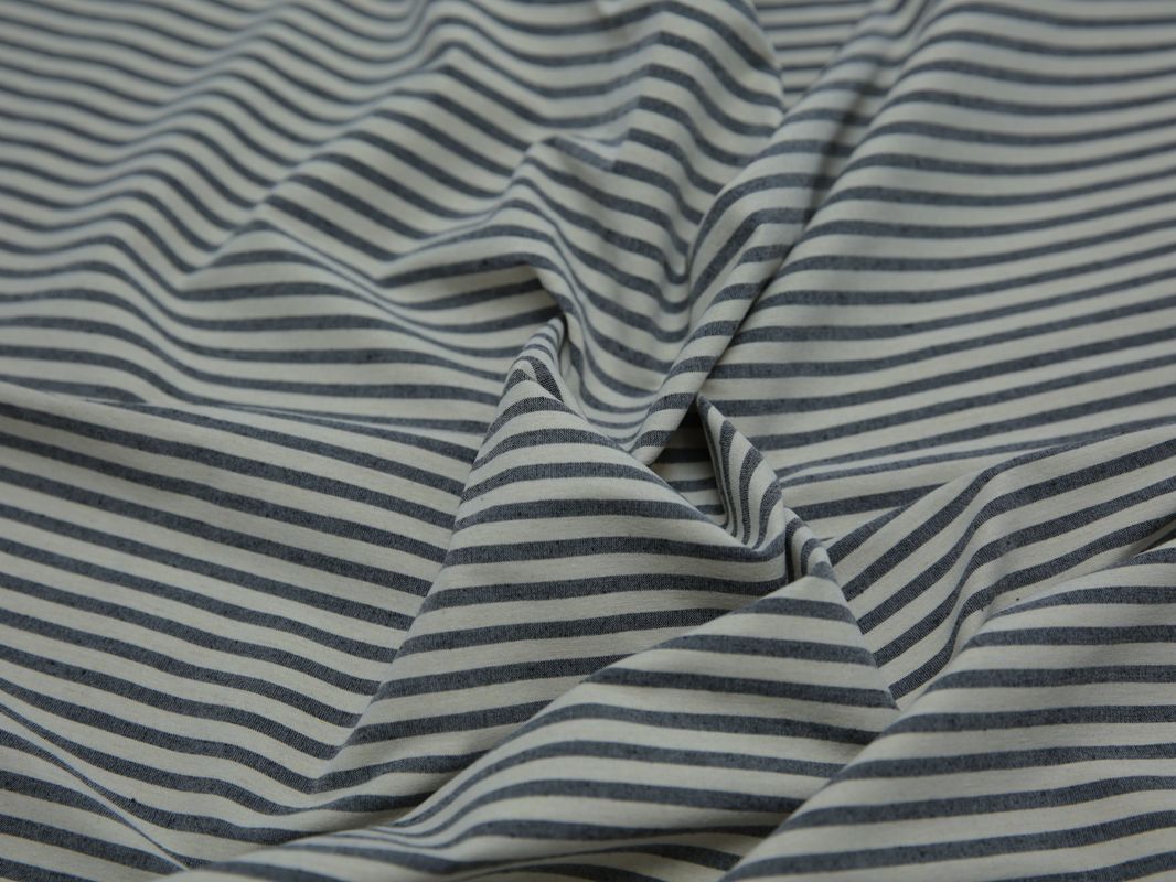 Костюмная ткань в серо-белую полоску - фото 5
