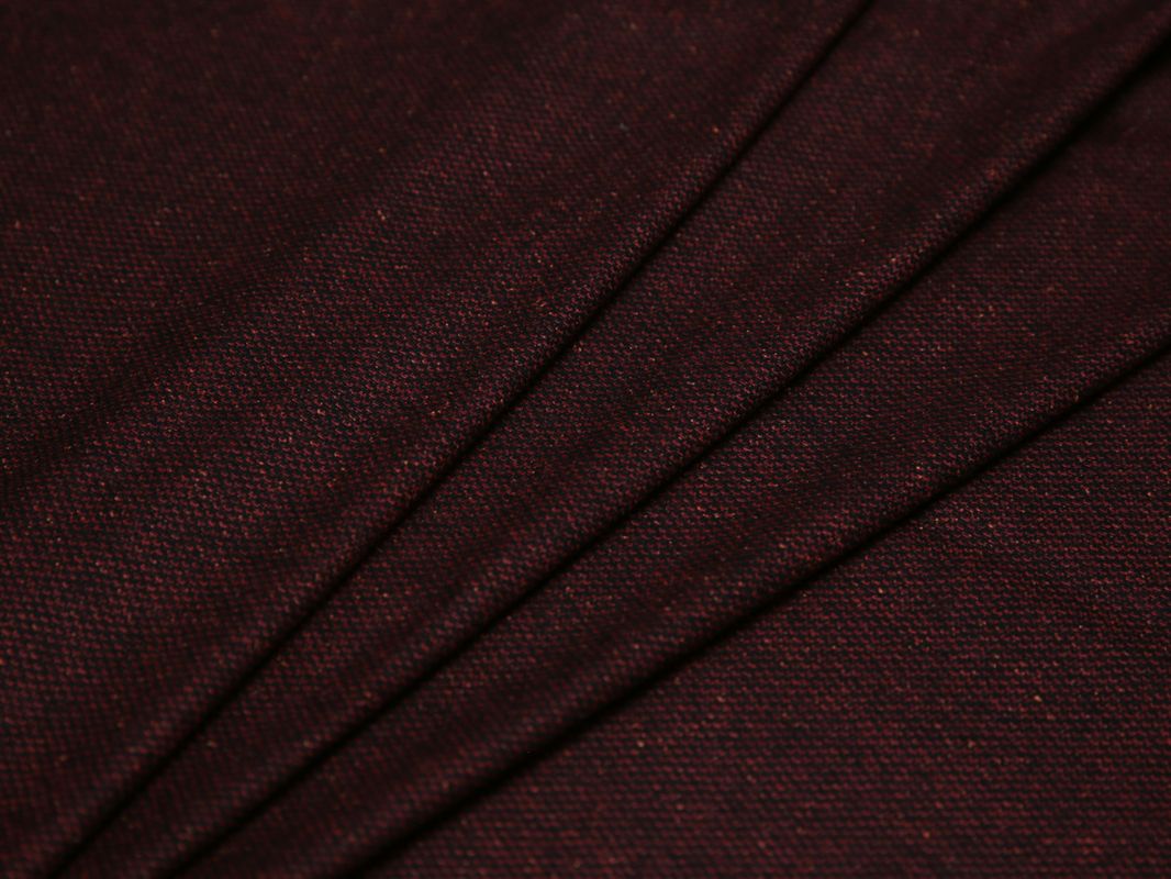 Костюмная ткань черно-бордовый принт - фото 1