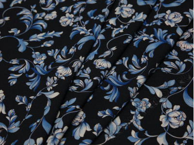 Плательная ткань черная голубые цветы - фото