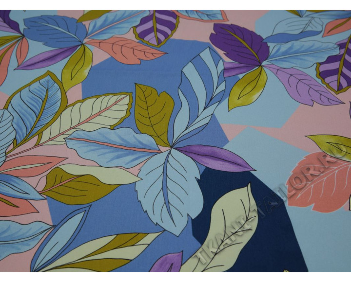 Плательная ткань разноцветная принт листья