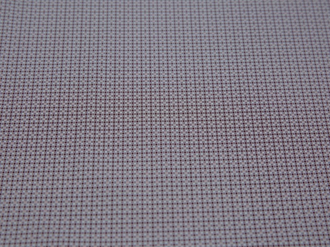 Рубашечная ткань хлопковая белая с брусничным геометрическим рисунком - фото 2