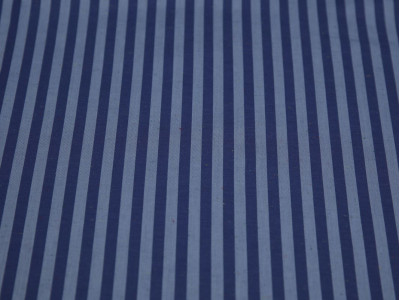 Рубашечная ткань хлопковая синяя в серую полоску