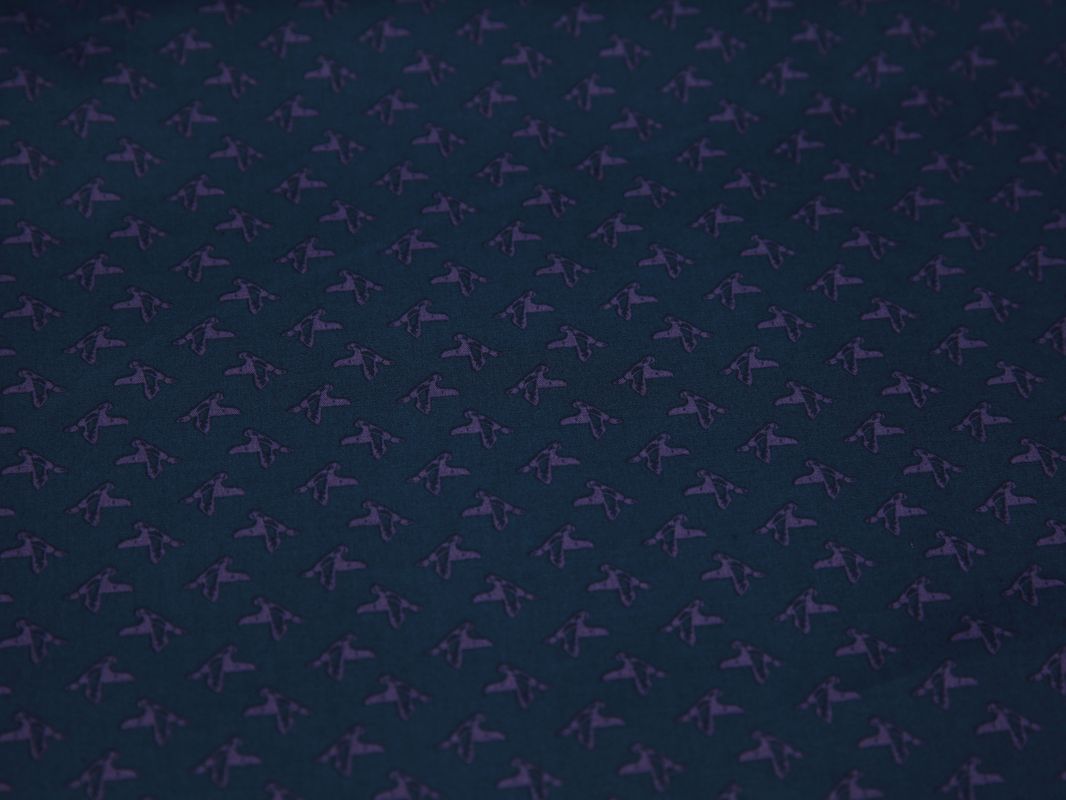 Рубашечная ткань хлопковая синяя фиолетовый принт - фото 2