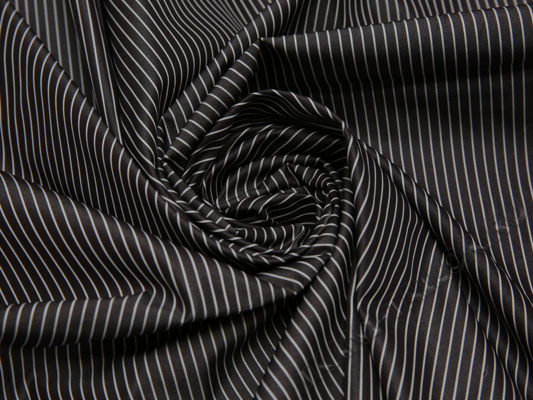 Рубашечная ткань коричневая в тонкою белую полоску - фото 4