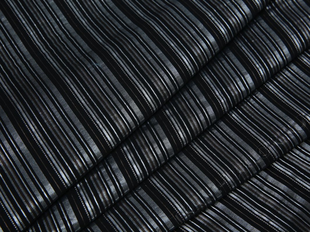 Рубашечная ткань черная с серебряную полоску - фото 1