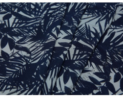 Трикотажная ткань белая с синими листьями