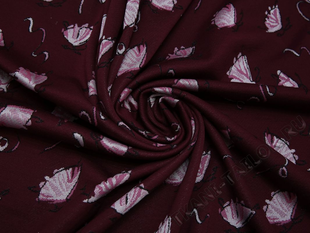 Трикотажная ткань бордовая с розовым анималистическим узором - фото 4