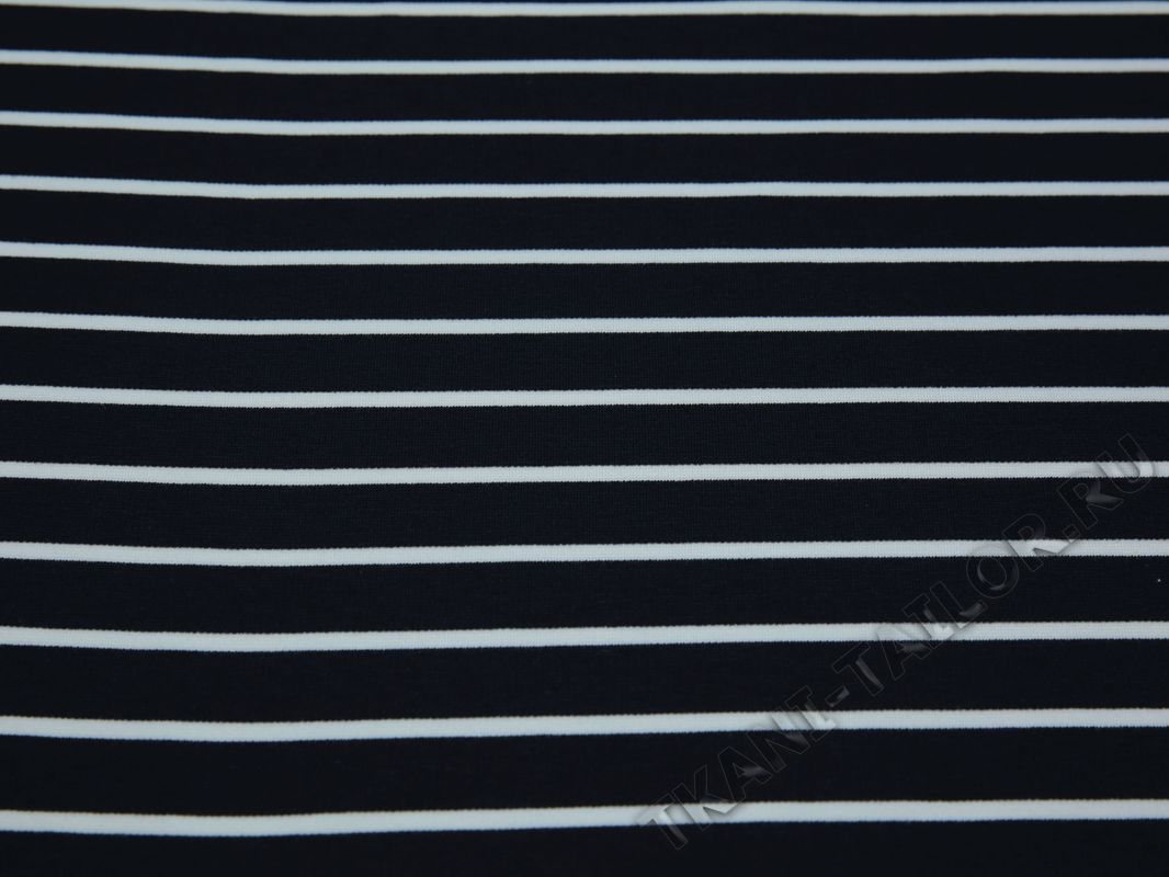 Трикотажная ткань черная в узкую белую полоску - фото 1