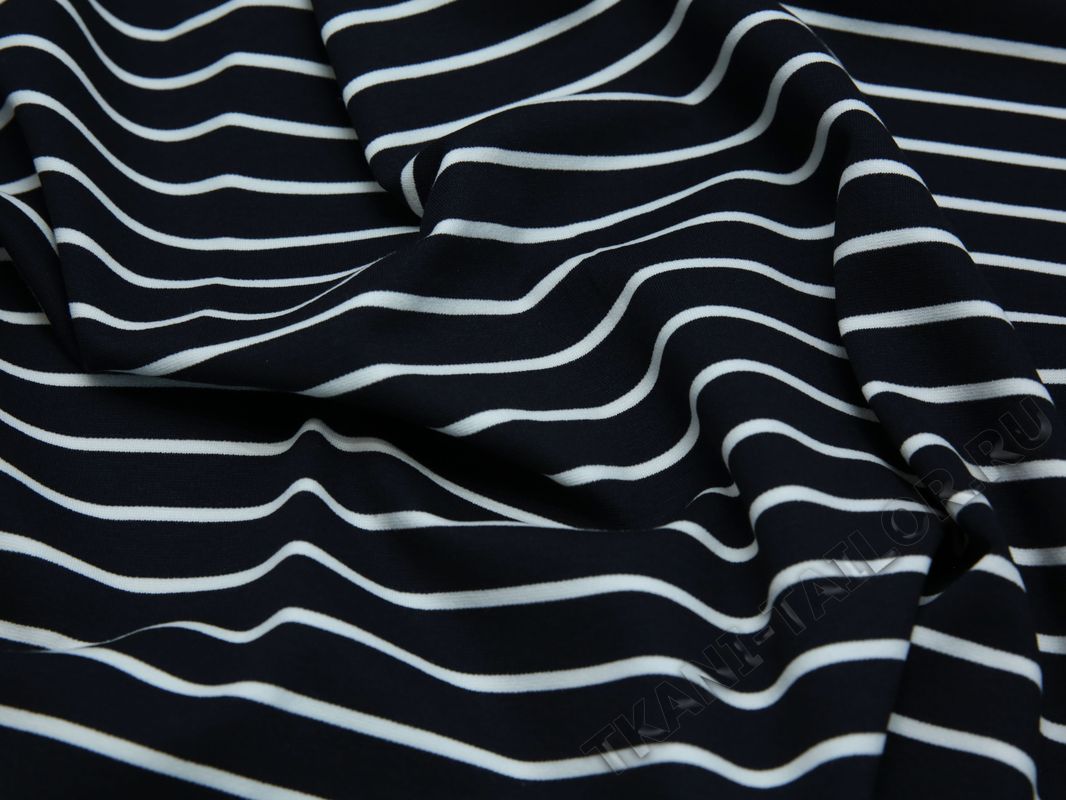 Трикотажная ткань черная в узкую белую полоску - фото 5