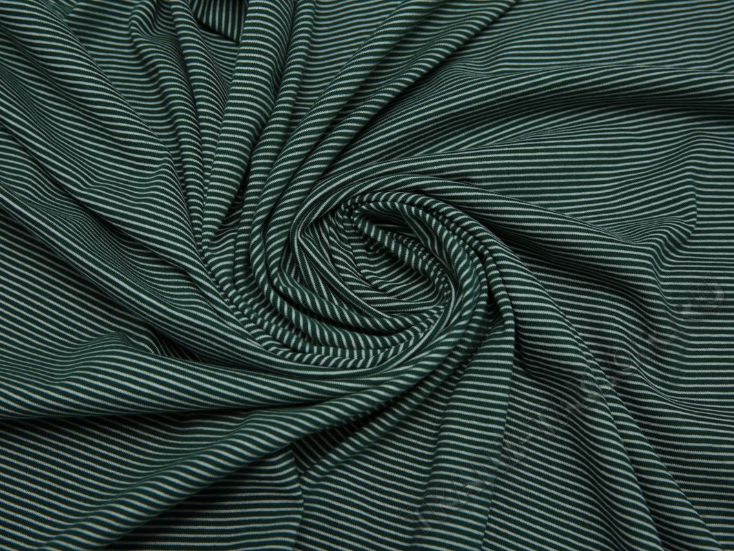 Трикотажная ткань зеленая в белую полоску - фото 4
