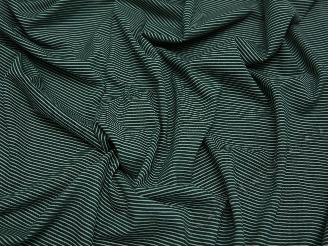 Трикотажная ткань зеленая в белую полоску - фото 5