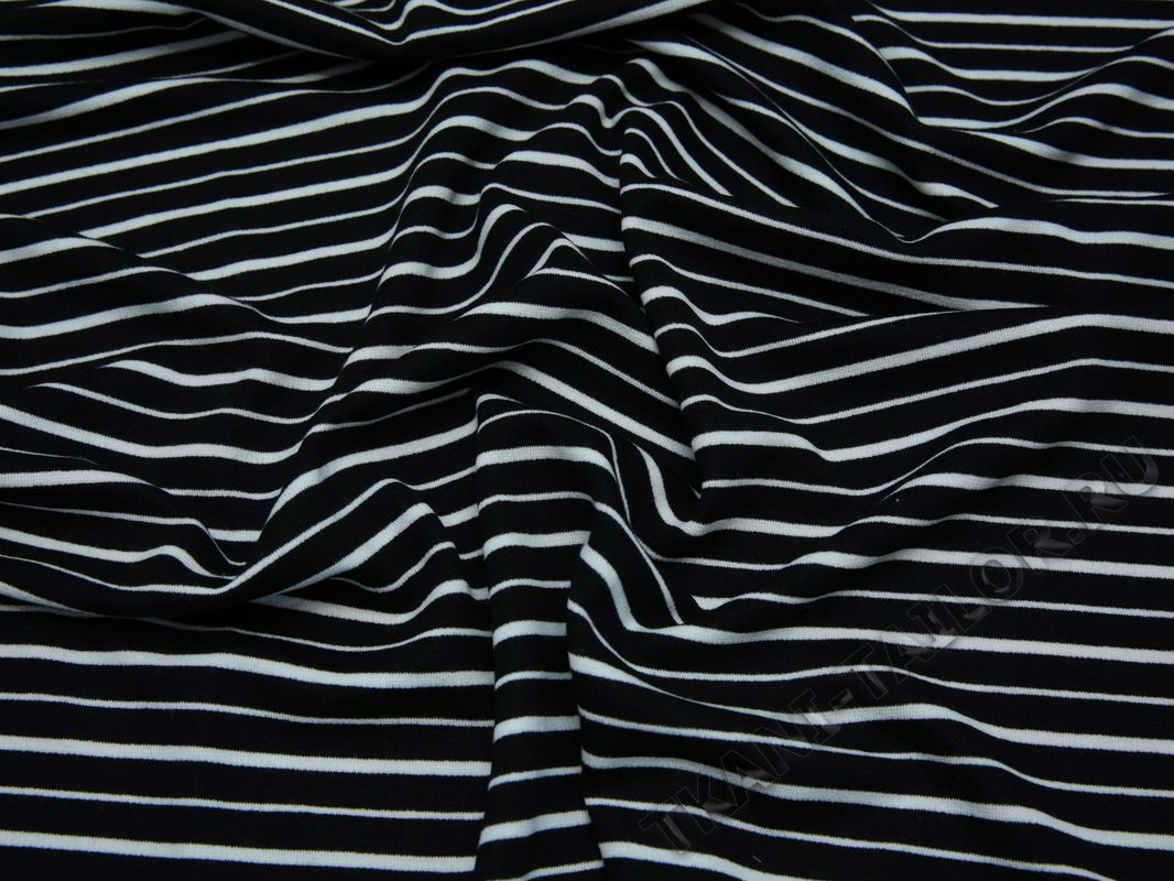 Трикотажная ткань черная в белую полоску - фото 5