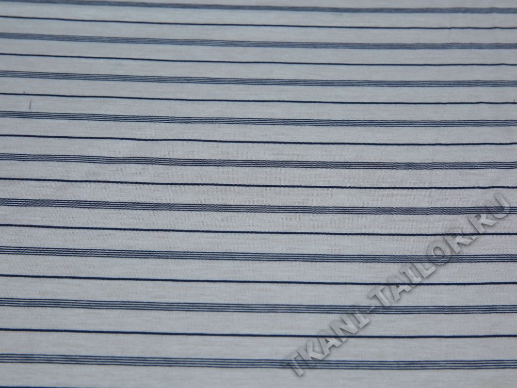 Трикотажная ткань белая в узкую серую полоску - фото 2