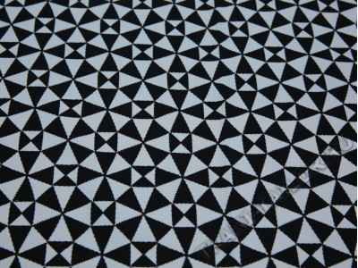 Бифлекс черно-белый принт треугольники - фото