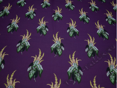 Шифон фиолетовый с зелеными листьями - фото