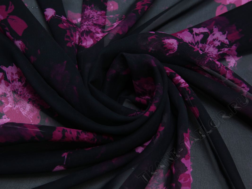 Шифон шелковый черный с розовыми цветами - фото 4