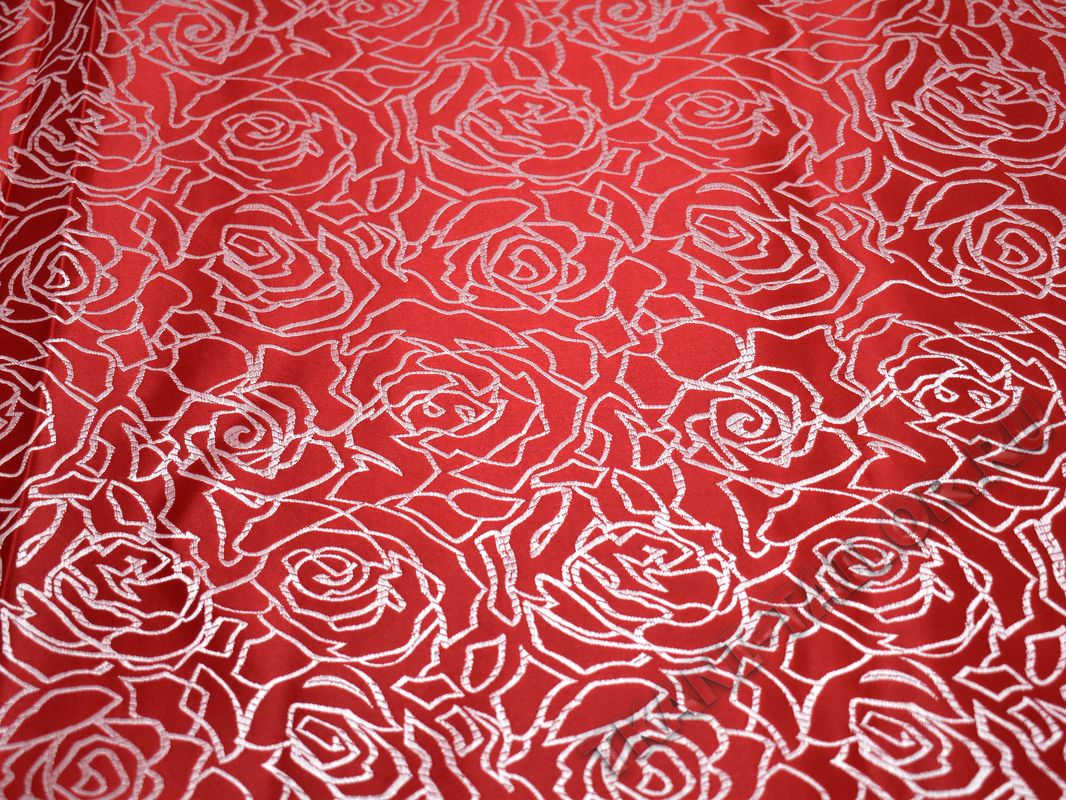 Китайский шелк красный принт розы - фото 1