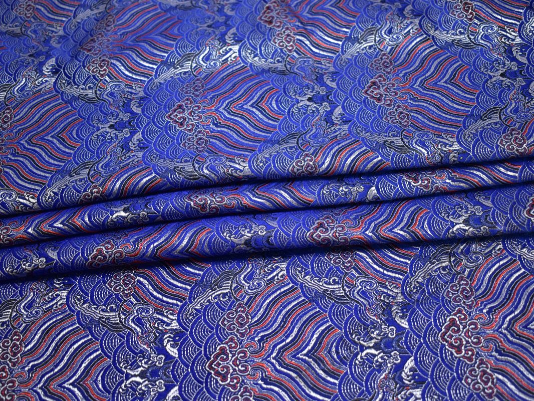 Китайский шелк синий красно-серебристый принт - фото 3