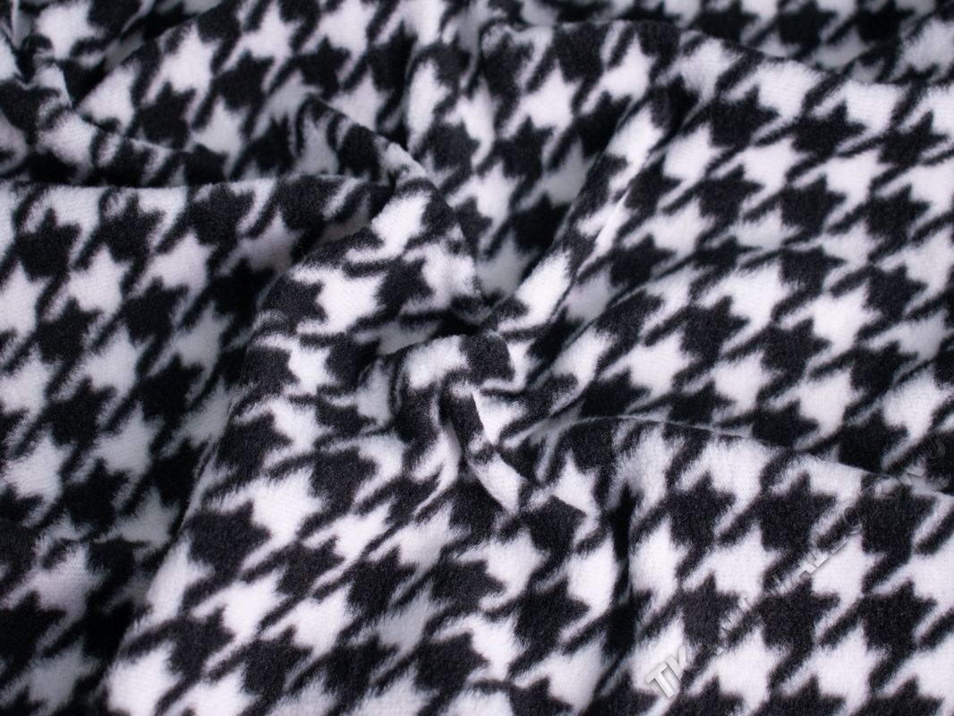 Флис черно-белый принт гусиная лапка - фото 3
