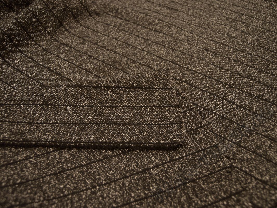 Костюмная ткань черно-серая с фактурной полоской - фото 4