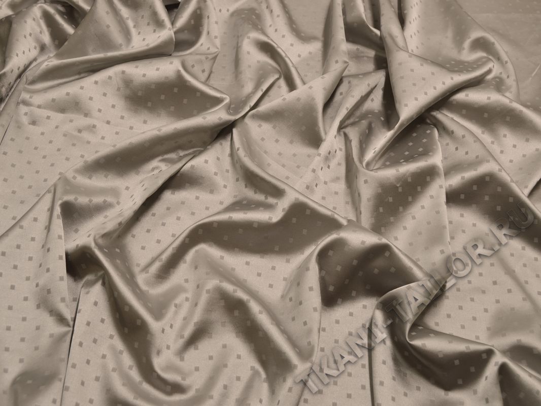 Атлас бежево-серый принт мелкие квадратики - фото 1