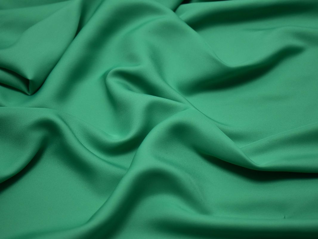 Шелк атлас зеленый - фото 1