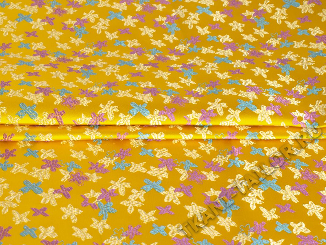 Китайский шелк темно-желтый с цветами - фото 1