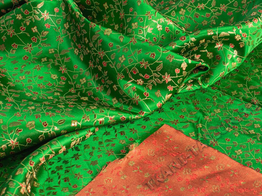 Китайский шелк зеленый с золотистыми цветами - фото 4