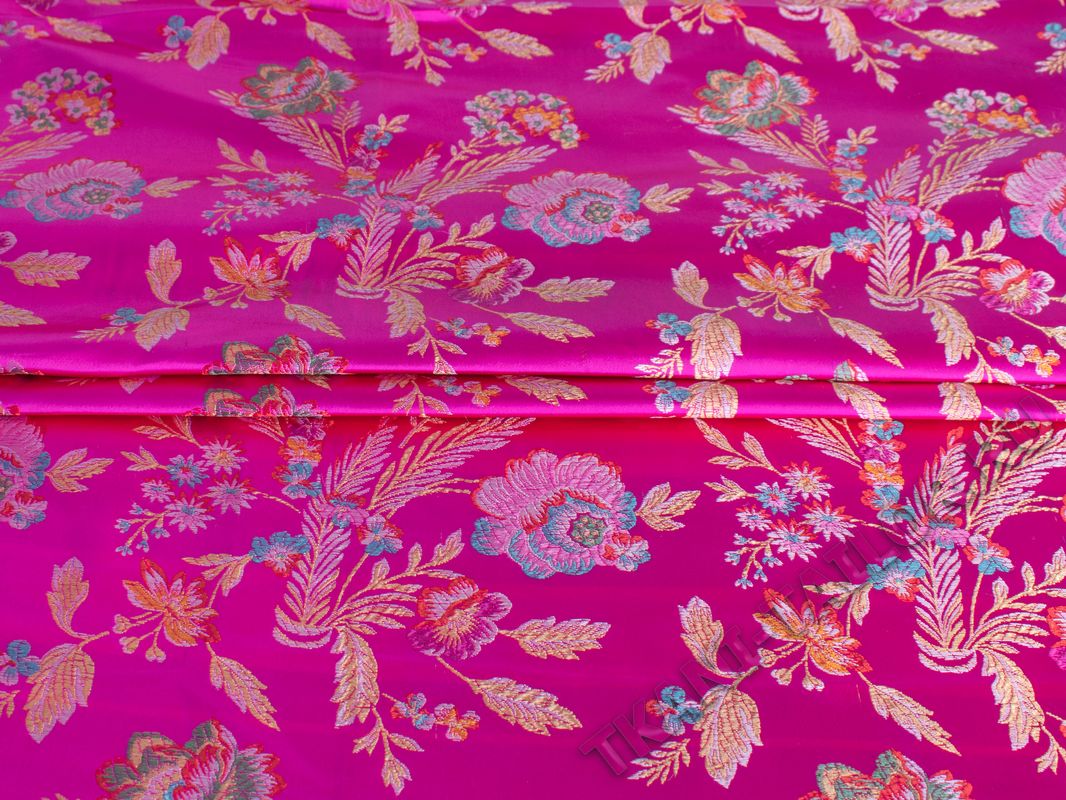 Китайский шелк розовая фуксия с цветами - фото 1
